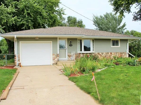 4228 Old Lakeport Rd, Sioux City, IA 51106