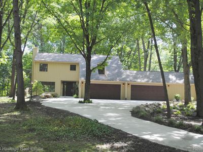 1201 Stetlane, Milford, MI, 48381