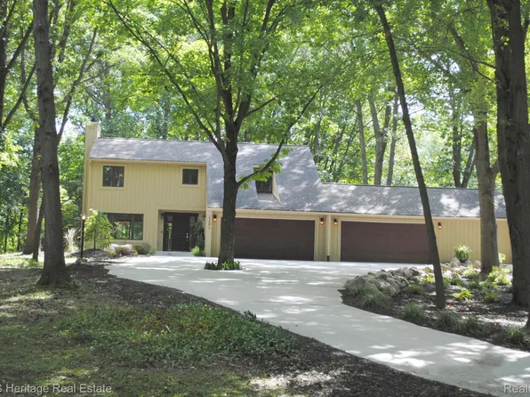 1201 Stetlane, Milford, MI 48381