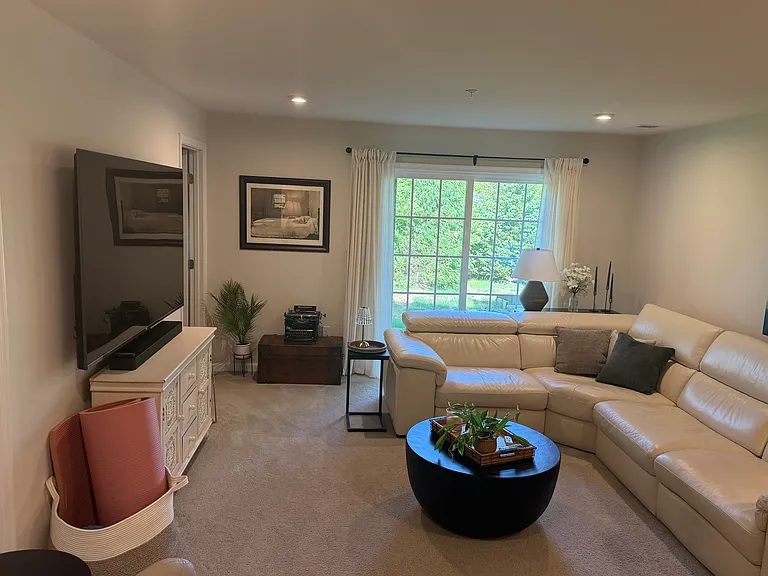 102 Mulberry Dr — Photo 5