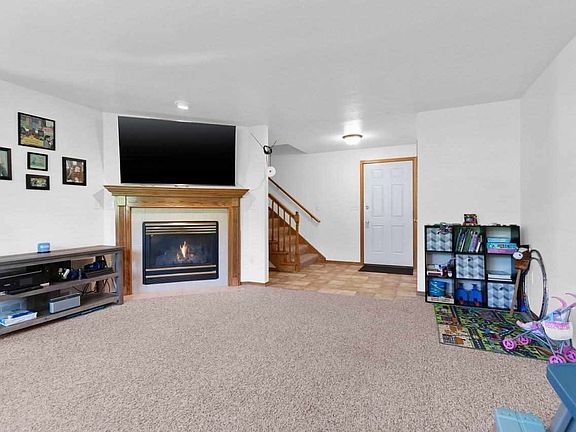 4th image of 2774 Saint Ann Dr