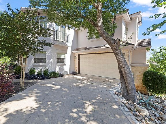 2nd image of 2800 Waymaker Way Unit 34