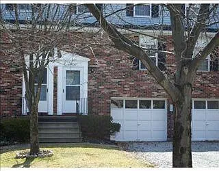 5052 Harvest Ln photo 1