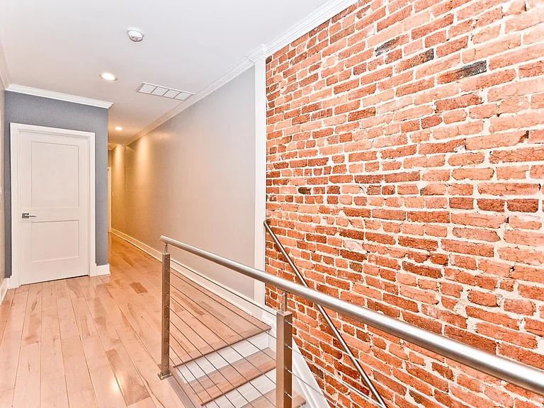 541 Quincy St NW #A — Photo 16