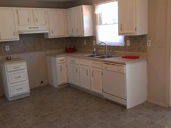 2nd image of 3768 Farm Brook Ln