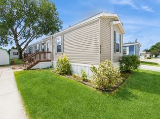 319 SE Autumn Park Dr, Ankeny, IA 50021