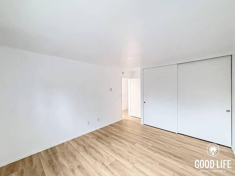 7888 Camino Tranquilo — Photo 11