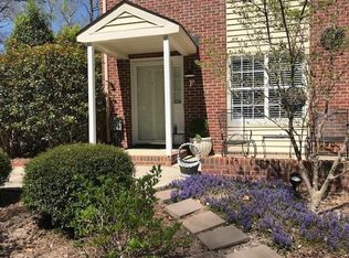 17F Pinehurst Manor Dr, Pinehurst, NC 28374