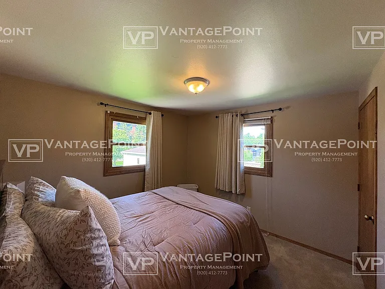 132 Beaupre St — Photo 11