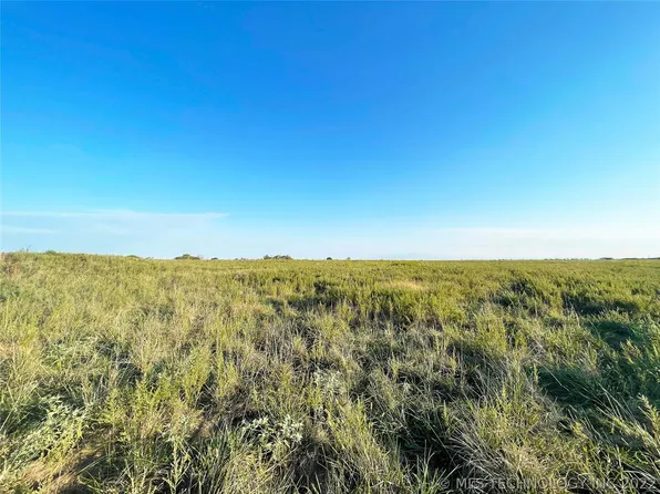 2 E 220th Rd, Vinita, OK 74301