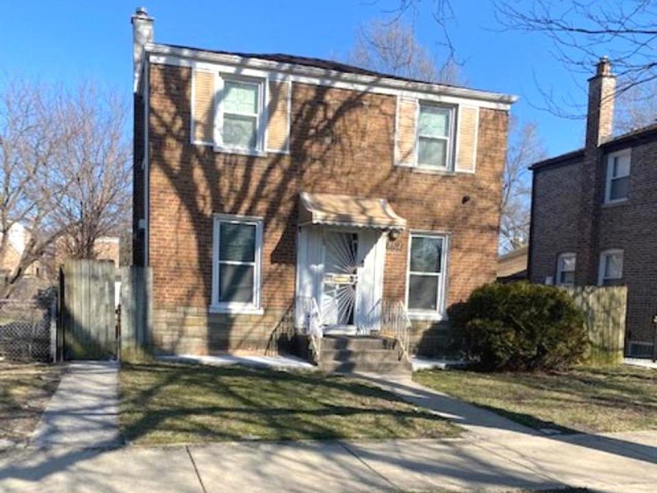 1st image of 7351 S Whipple St