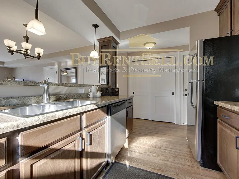 3711 Columbus Ave #2 — Photo 8
