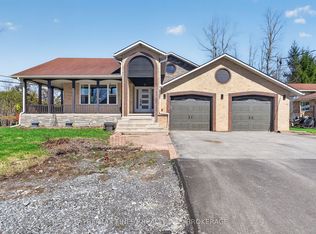 2 Creighton Dr, Loyalist, ON K0H2H0