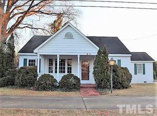 1920 Bass Lake Rd, Fuquay Varina, NC 27526