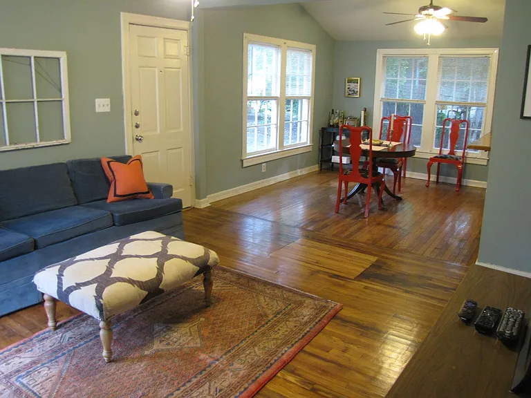 703 Upson St — Photo 6