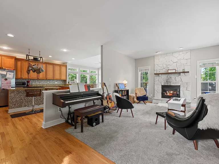 43340 Wintersrun Ct — Photo 12