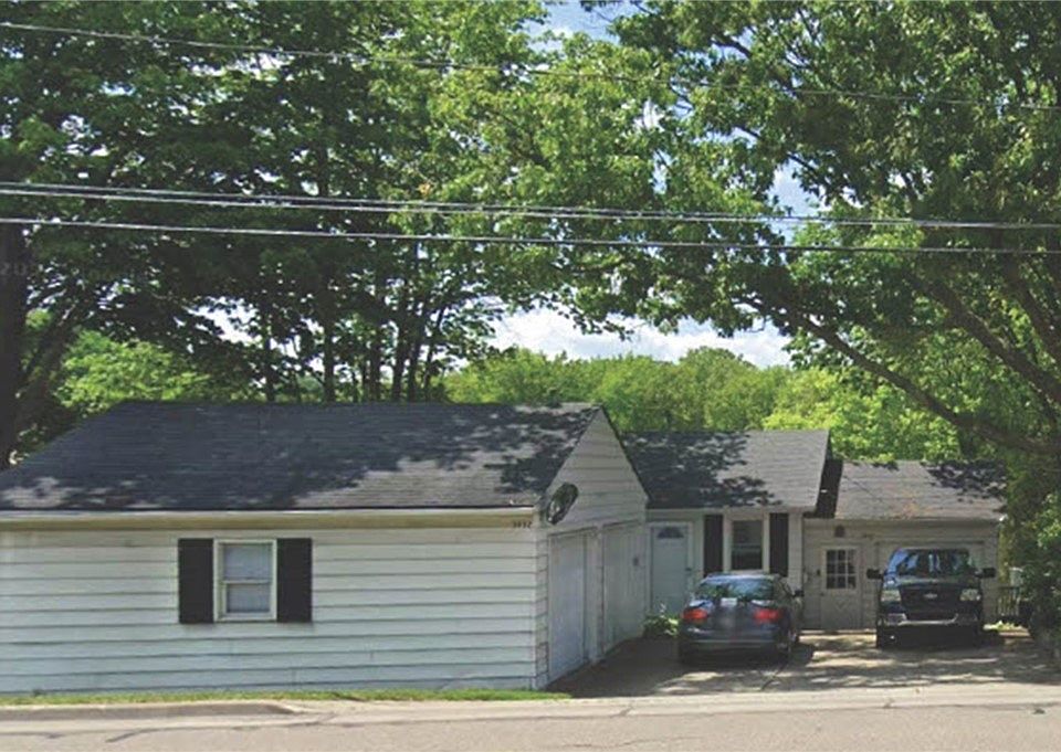 1st image of 3932 S Main St