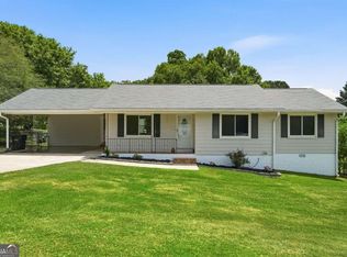 110 Point View Ct, Tyrone, GA 30290