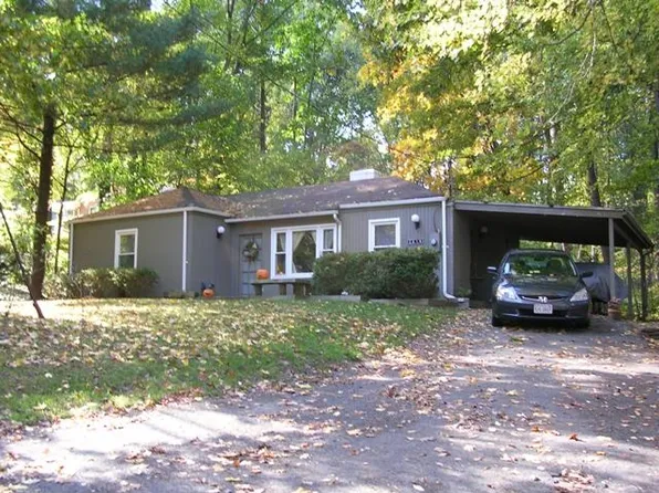3614 Woodburn Rd, Annandale, VA 22003
