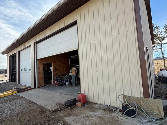 5th image of 23 Mule Deer Ln
