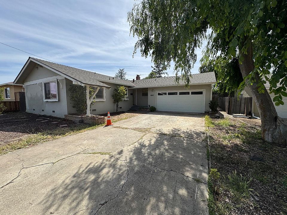 1st image of 4867 Little Branham Ln