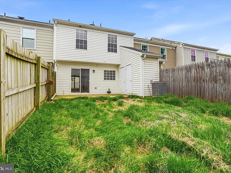 5735 Sunset View Ln — Photo 33