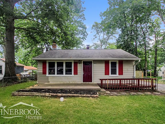 2nd image of 3621 N Sadlier Dr