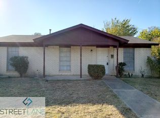 2856 Major St, Fort Worth, TX 76112