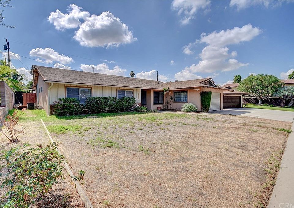 1st image of 21074 E Calora St