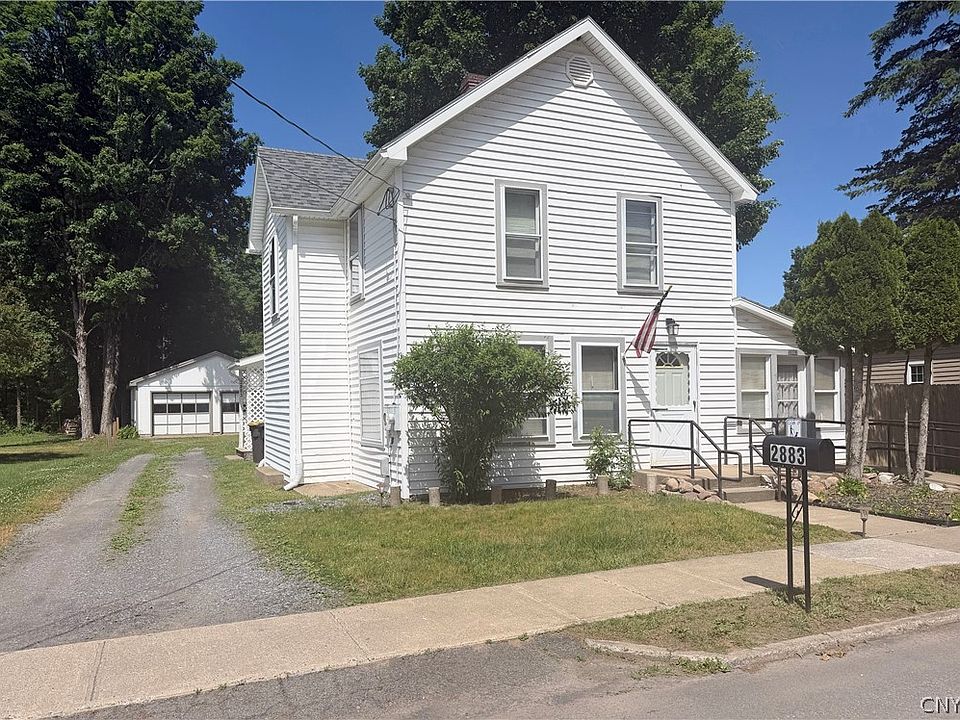 1st image of 2883 Main St