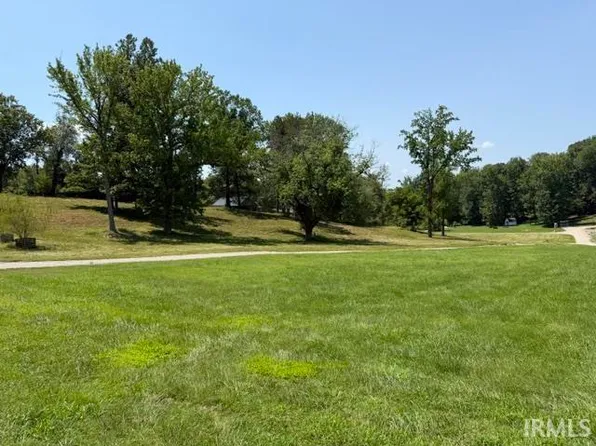 611 S Red Bank Rd, Evansville, IN 47712