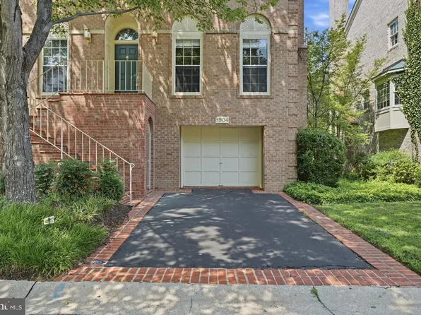 8904 Barrowgate Ct, Potomac, MD 20854