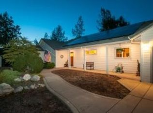 15270 Mountain Shadows Dr, Redding, CA 96001