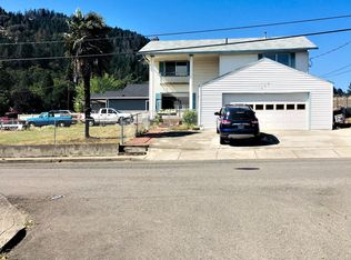 345 NE Rice St, Myrtle Creek, OR 97457