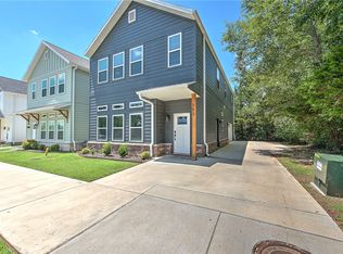 793 S Jagger Ln, Fayetteville, AR 72701