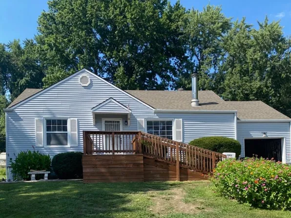 9908 E 34th St S, Independence, MO 64052