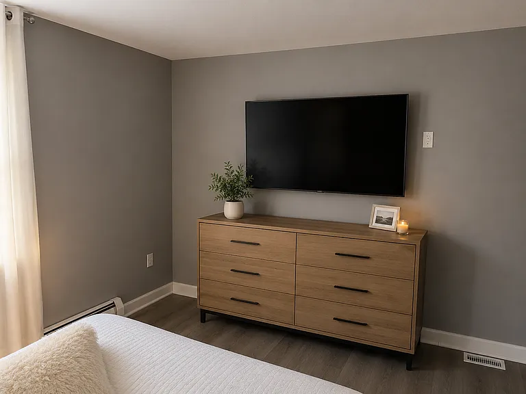 28 Eden Ave #A — Photo 10