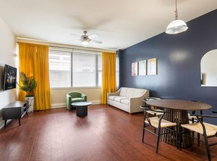 925 Common St #ID1267801P, New Orleans, LA 70112