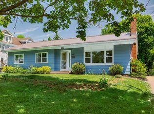 474 Queen St, Charlottetown, PE C1A 4G7