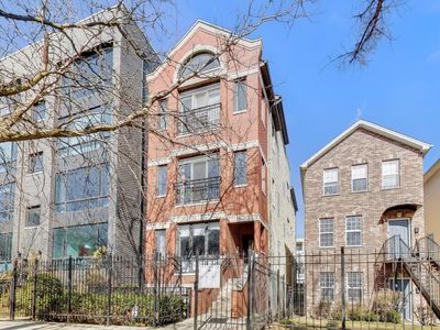1442 W Cortez St #2, Chicago, IL, 60642
