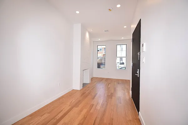 Rented by Stuyvesant Heights Realty Corp | media 2