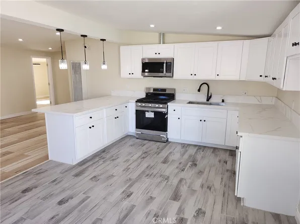 7632 Elmwood Ct, San Bernardino, CA 92410