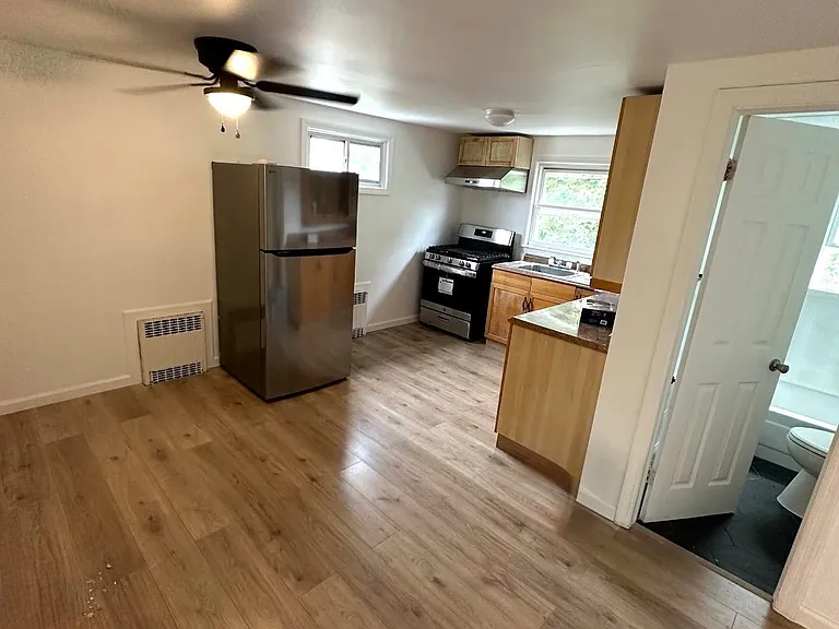 6517 Durham Ave — Photo 8