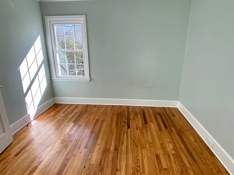 3848 Wilmot Ave — Photo 8
