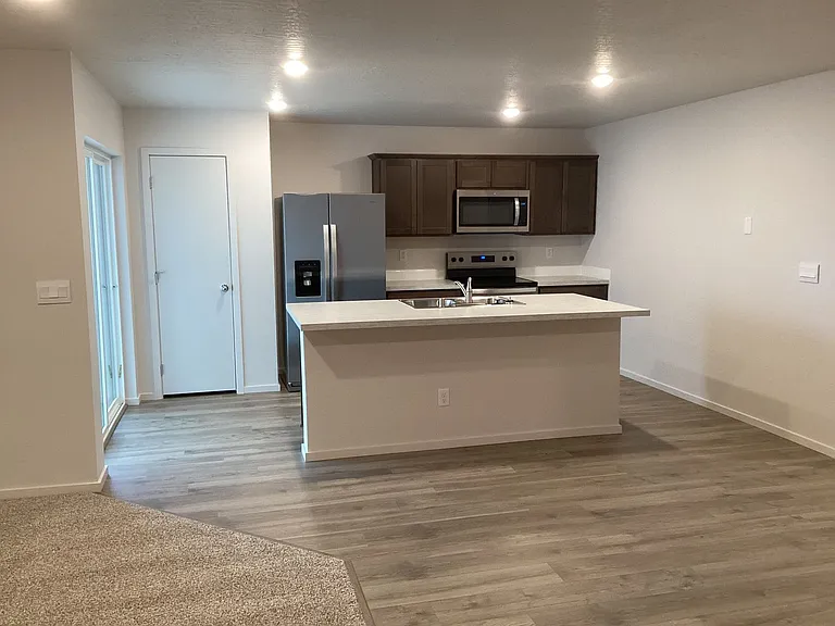 133 S Panda Ct — Photo 5