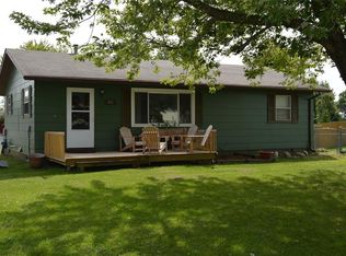 302 W Jefferson Ave, Urbana, IA 52345