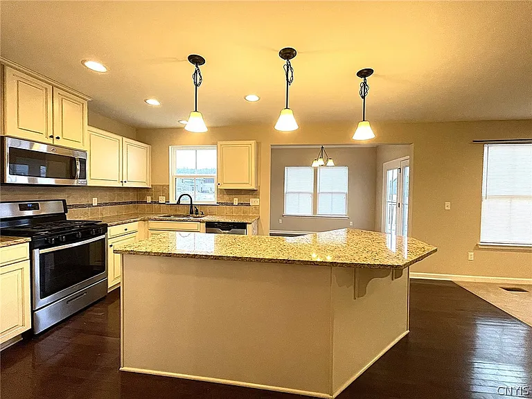 113 Weeping Willow Way — Photo 10