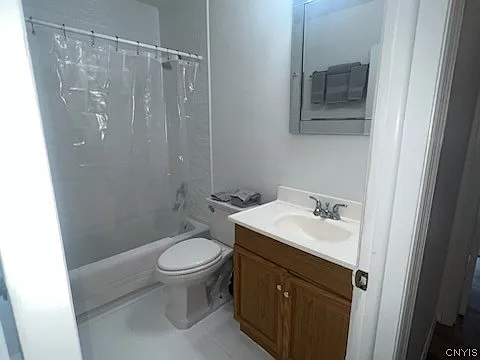 1225 James St — Photo 16