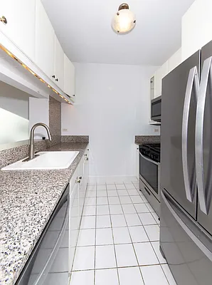 Rented by Brown Harris Stevens | media 6