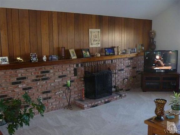 2nd image of 1592 N Cayton Pl